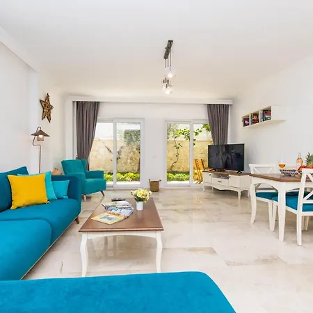 Garden Court Apartamento Kalkan